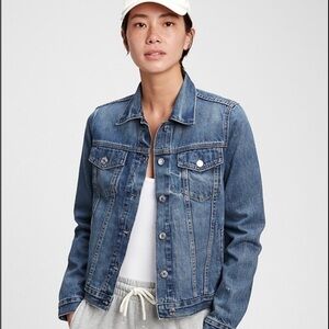 GAP Blue Jean Jacket Classic Style